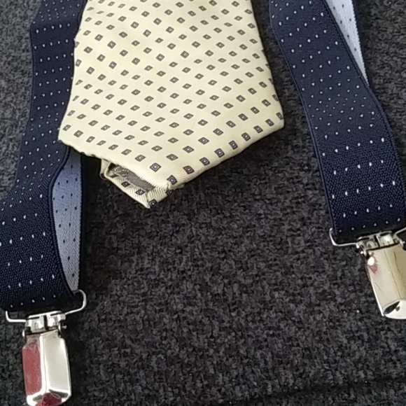 Christian Dior designer silk tie $58 + free suspen - Picture 2 of 4